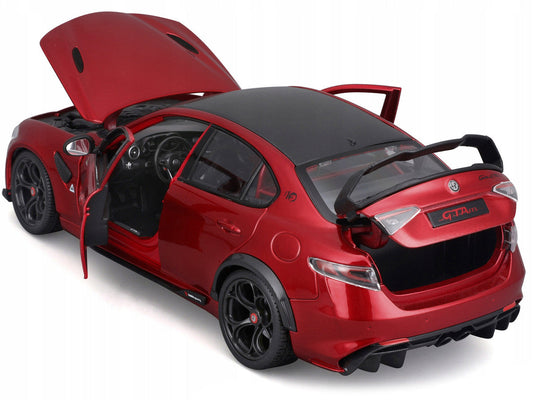 Alfa Romeo Giulia GTA Red Metallic with Carbon Top 1/18 Diecast Model Car by Bburago Bburago