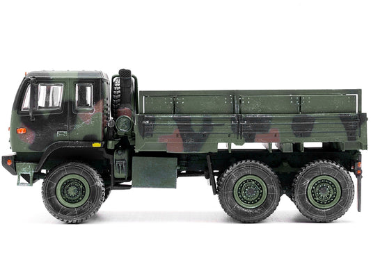 M1083 MTV (Medium Tactical Vehicle) Standard Cargo Truck NATO Camouflage "US Army" "Armor Premium" Series 1/72 Diecast Model by Panzerkampf-1