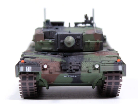 Leopard 2A4 Main Battle Tank "Pz.87 13th Pz Btn Steel Army Parade Thun Switzerland" (2006) Swiss Army "Armor Premium" Series 1/72 Diecast Model by Panzerkampf Panzerkampf