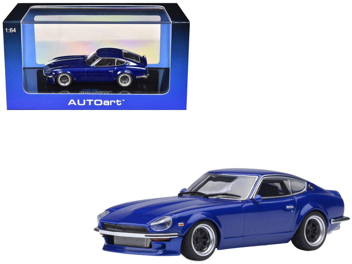 Nissan Fairlady Z RHD (Right Hand Drive) "Akuma No Z" Blue Metallic "Wangan Midnight - Comic #4 Version" Manga 1/64 Model Car by Autoart Autoart