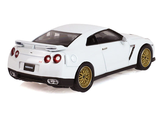 2007 Nissan GT-R (R35) Pearl White with Gold Wheels "Tokyo Torque" Series 10 1/64 Diecast Model Car by Greenlight Greenlight