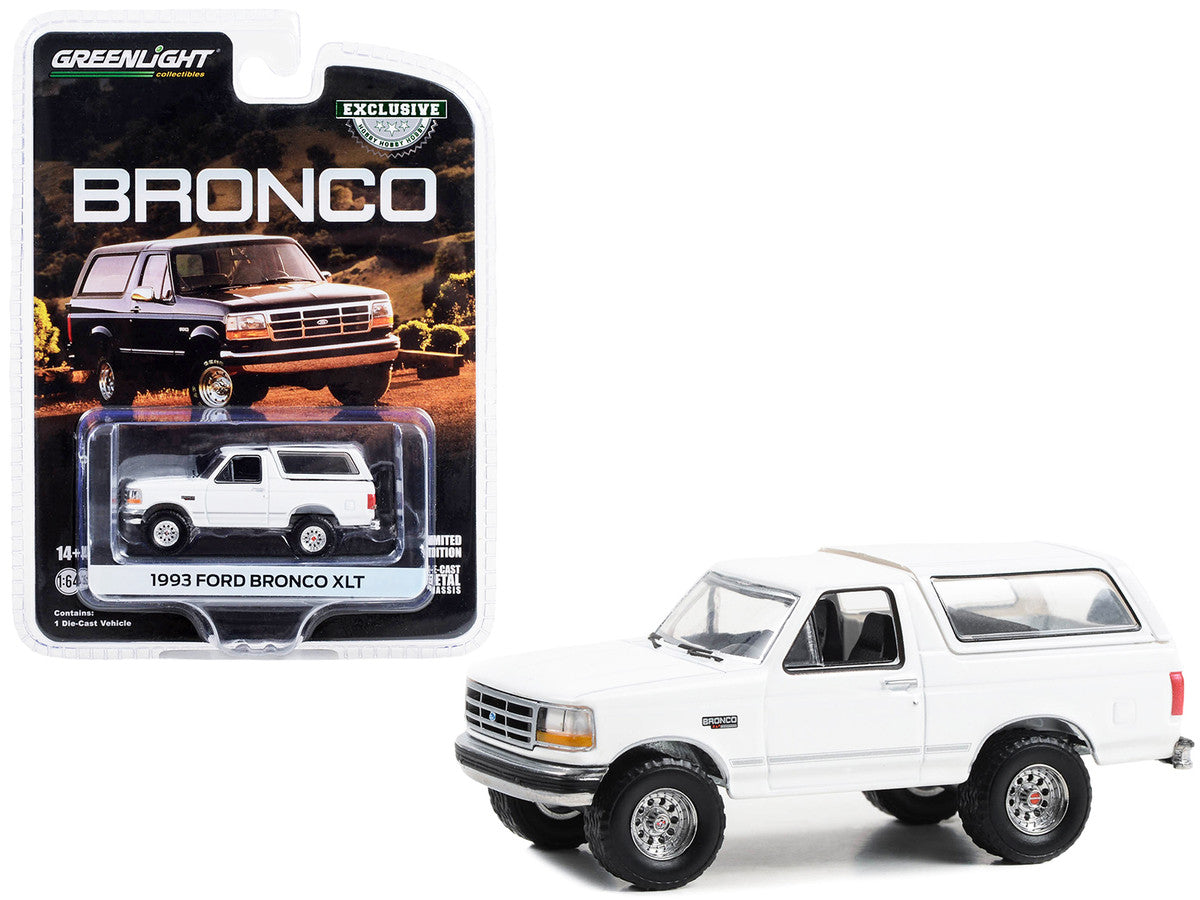 1993 Ford Bronco XLT Oxford White "Hobby Exclusive" Series 1/64 Diecast Model Car by Greenlight-2