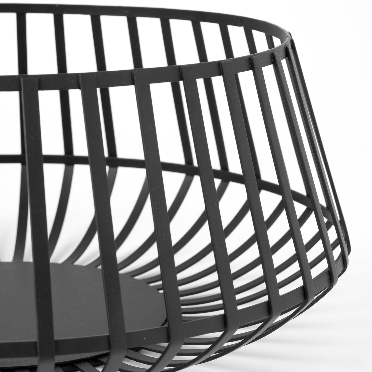 Set Of Two Black Metal Wire Decorative Bowls W2B