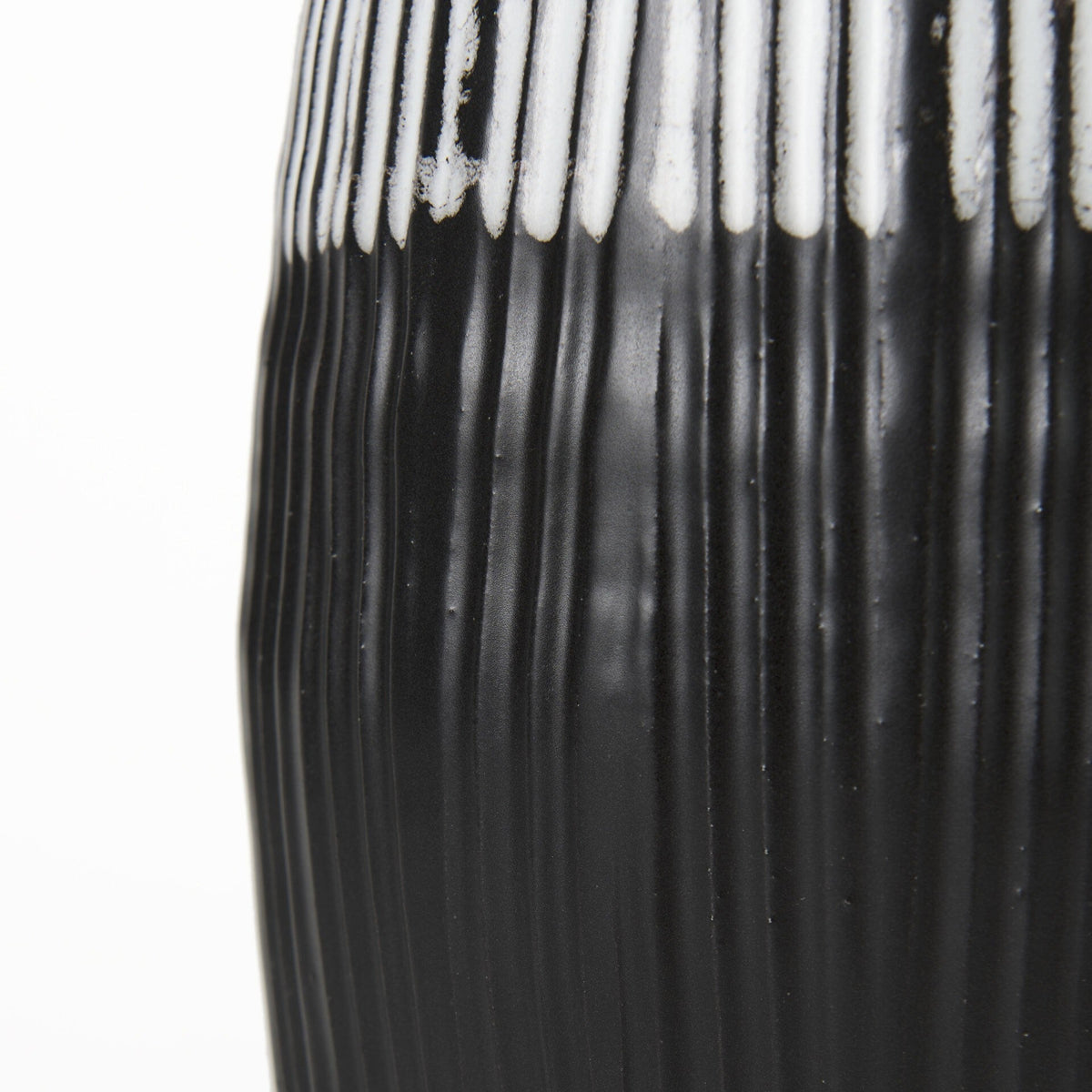 19" Black White and Gray Patterned Lines Ceramic Vase W2B