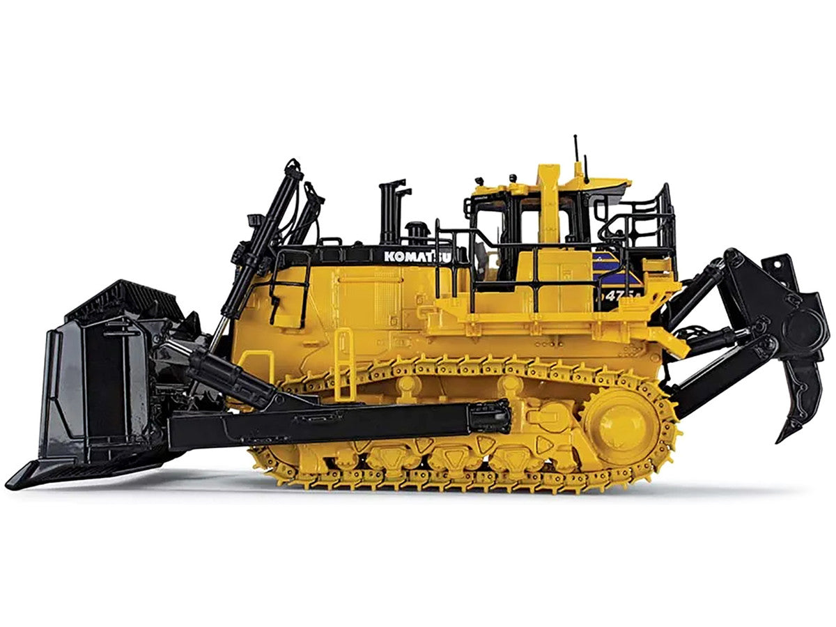 Komatsu D475A-8 Dozer with Ripper Yellow 1/50 Diecast Model by First Gear First Gear