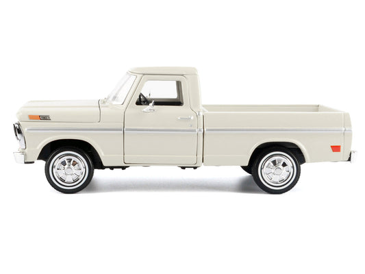 1972 Ford F-100 Pickup Truck Cream "Timeless Legends" Series 1/24 Diecast Model Car by Motormax Motormax