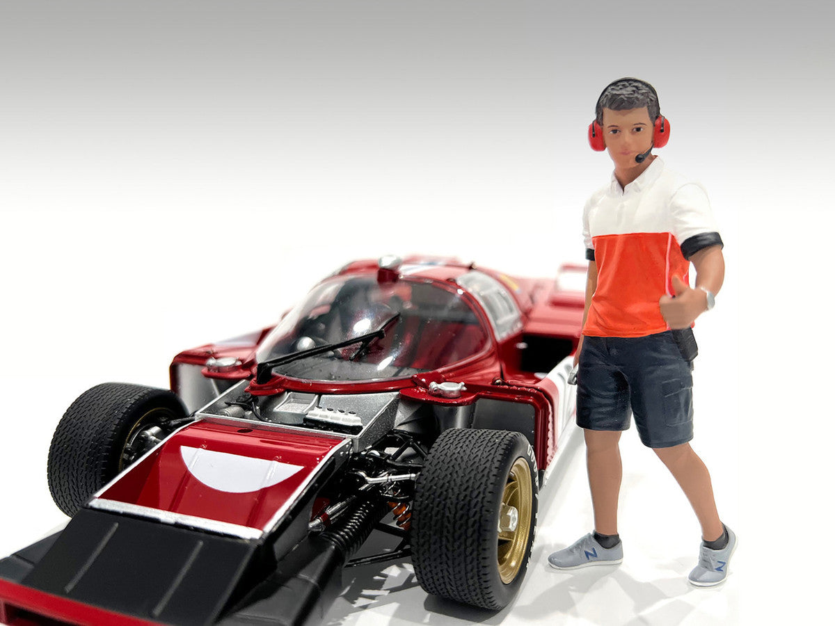 "Race Crew" Figure #2 for 1/24 Scale Models by American Diorama American Diorama