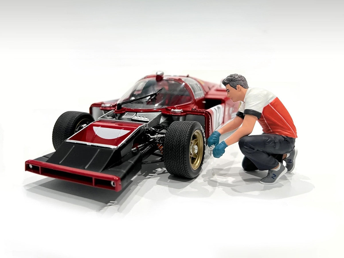 "Race Crew" Figure #5 for 1/24 Scale Models by American Diorama American Diorama