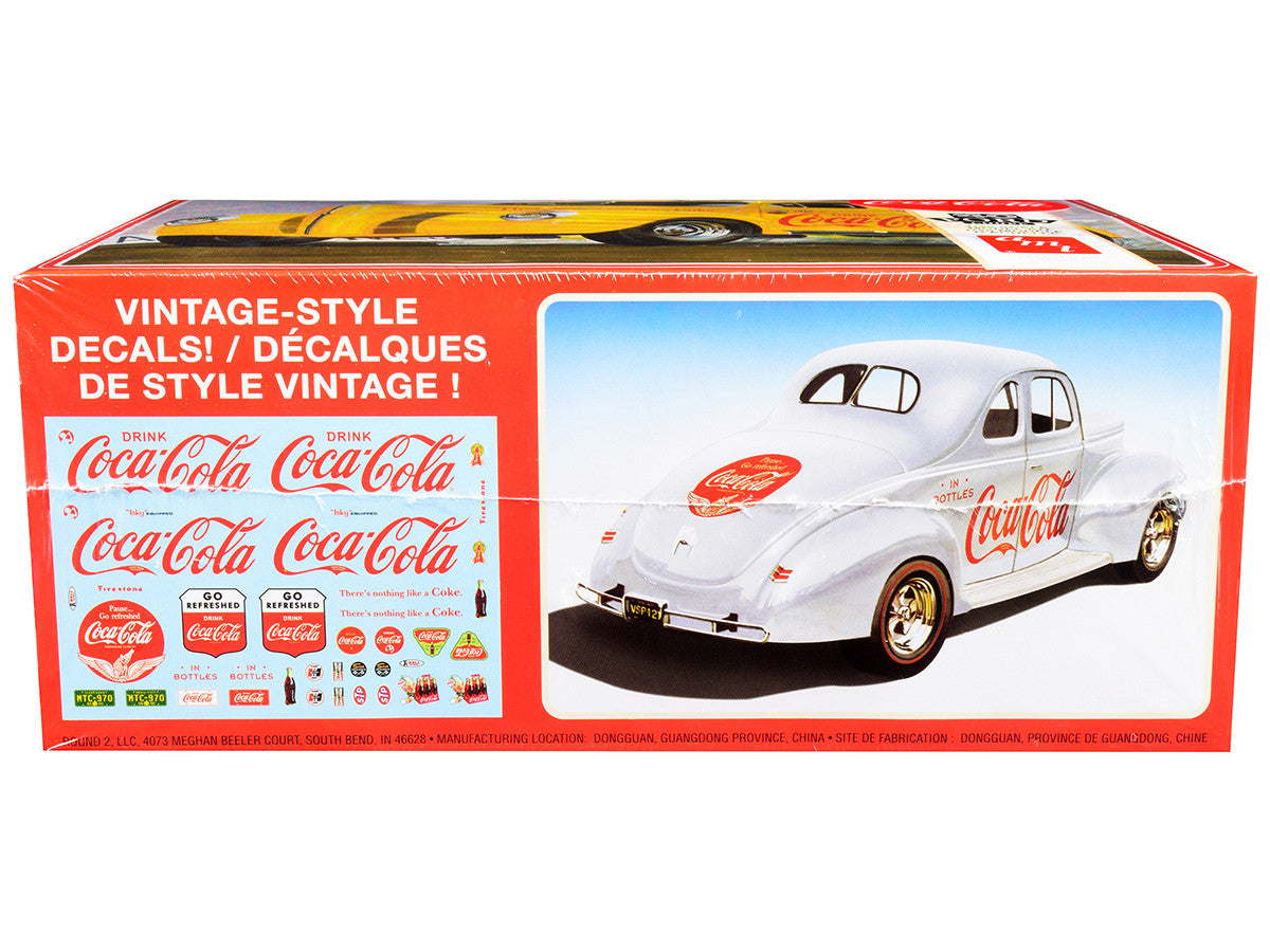 Skill 3 Model Kit 1940 Ford Coupe "Coca-Cola" 1/25 Scale Model by AMT AMT