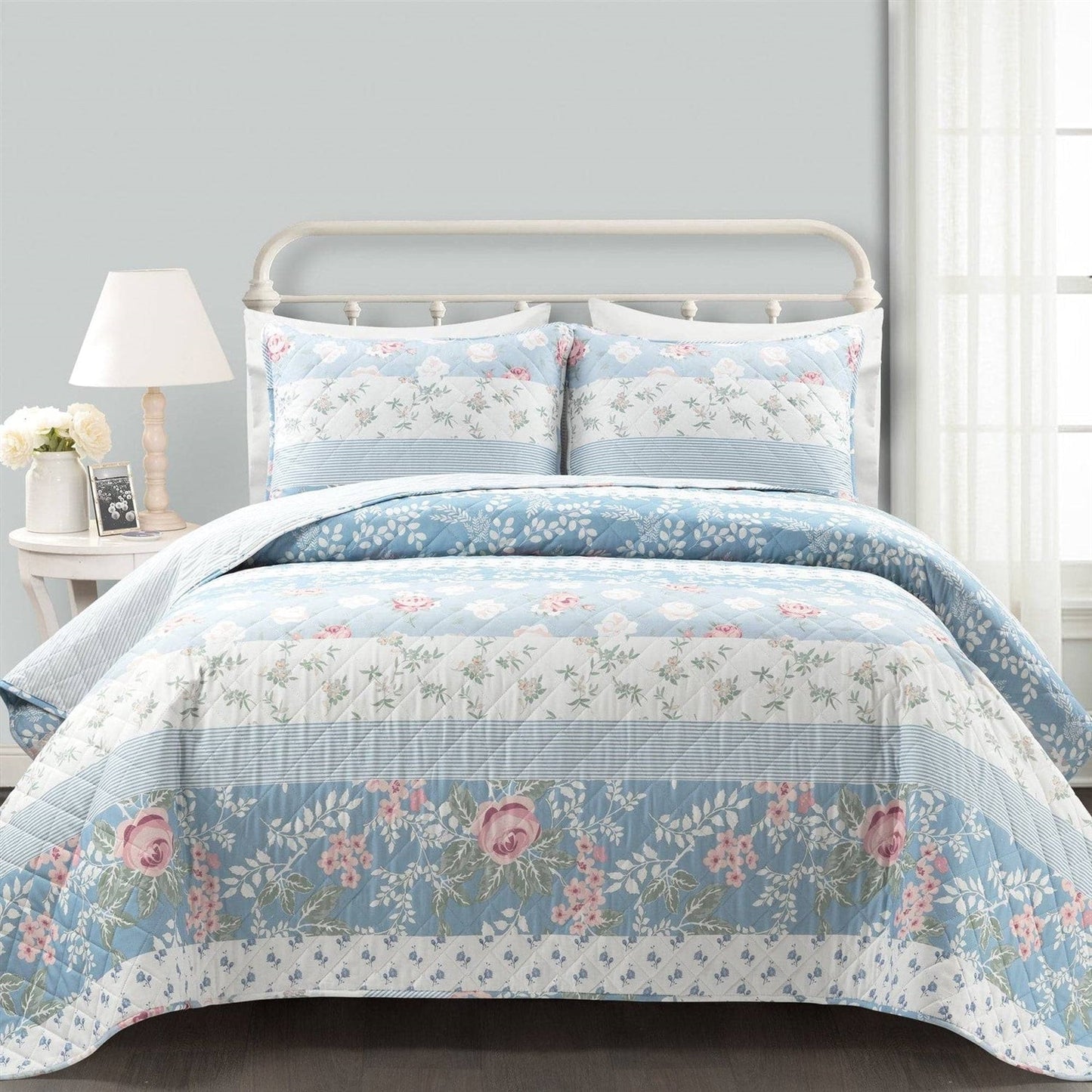 Full/Queen Blue Pink White Beige Floral Cottage Lightweight 3-Piece Quilt Set FastFurnishings