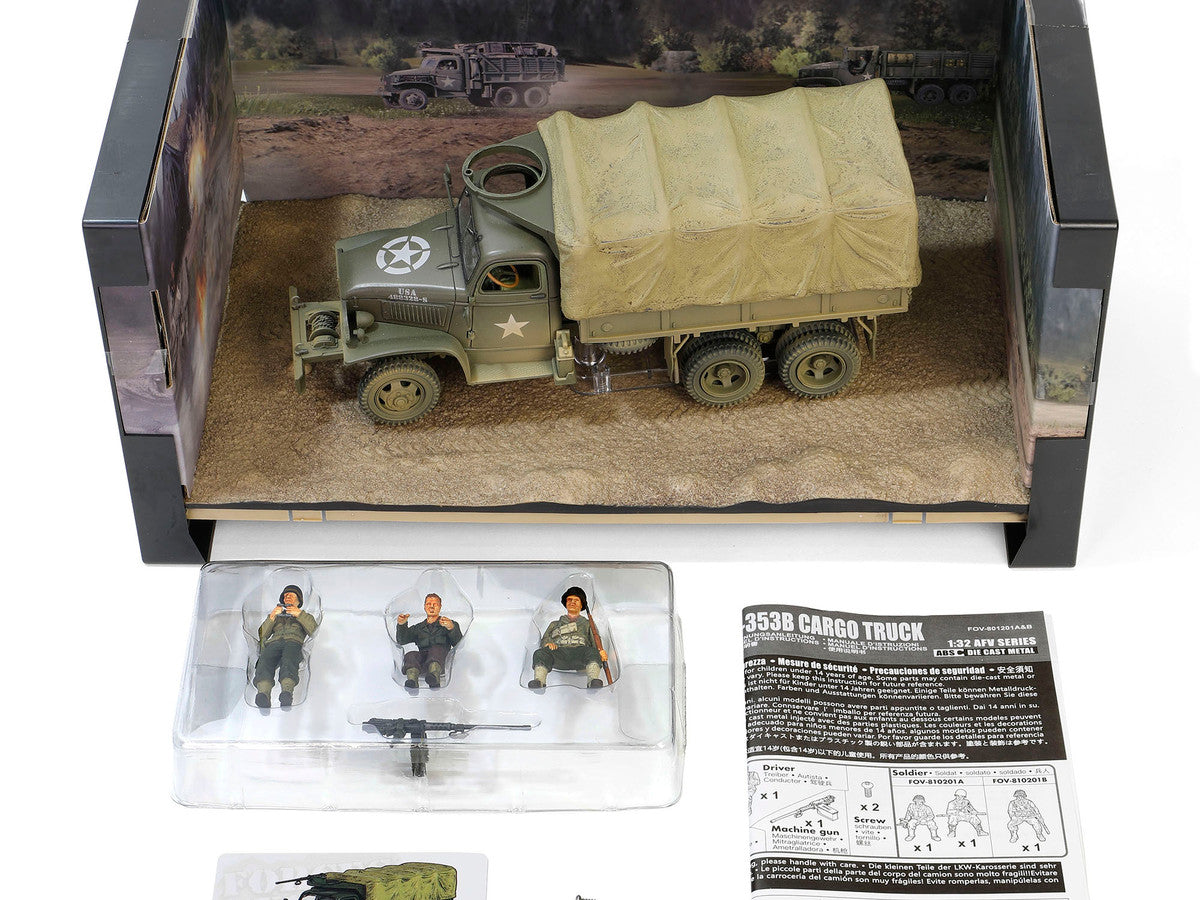 GMC CCKW-353B Cargo Truck with Cover "1st Infantry Division Weymouth England World War II" (1944) United States Army with Figures "Armoured Fighting Vehicle" Series 1/32 Diecast Model by Forces of Valor-3