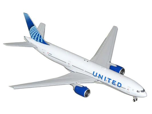 Boeing 777-200ER Commercial Aircraft with Flaps Down "United Airlines" (N798UA) White with Blue Tail 1/400 Diecast Model Airplane by GeminiJets