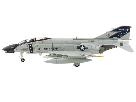 McDonnell Douglas F-4D Phantom II Fighter-Bomber Aircraft "65608 148th Fighter-Interceptor Group Minnesota Air National Guard Duluth International Airport" (1984) United States Air Force "Air Power Series" 1/72 Diecast Model by Hobby Master-1