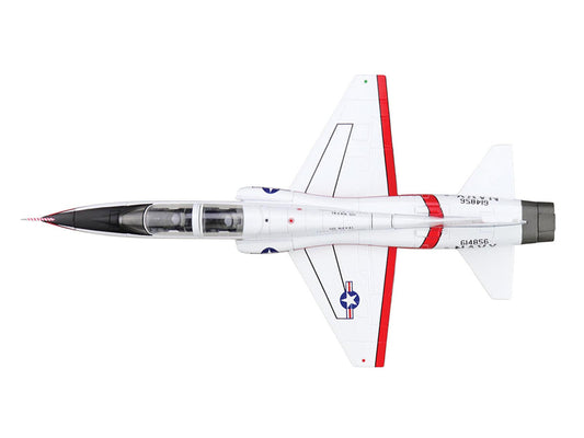 Northrop T-38A Talon Aircraft "61-0856 United States Naval Test Pilot School NAS Patuxent River NASA" (2005) United States Navy "Air Power Series" 1/72 Diecast Model by Hobby Master Hobby Master
