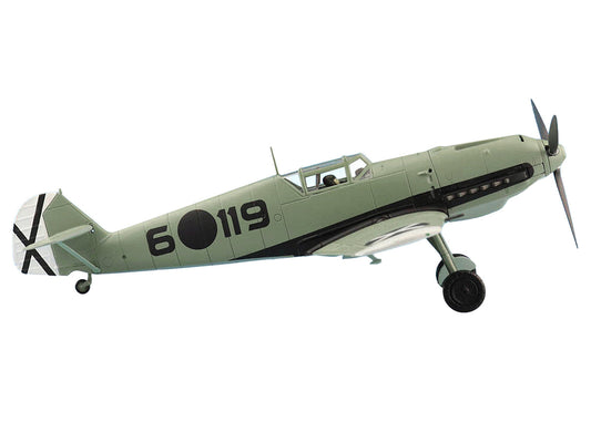 Messerschmitt BF 109E-3 Fighter Aircraft "Hauptmann Siebelt Reents Spanish Civil War" (1939) "Air Power Series" 1/48 Diecast Model by Hobby Master-1