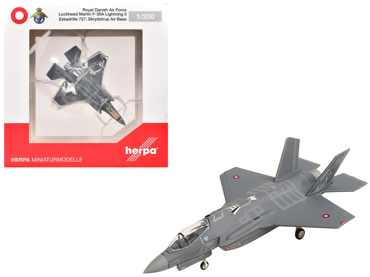 Lockheed Martin F-35A Lightning II Aircraft "Eskadrille 727 Skrydstrup Air Base" (L-007) Royal Danish Air Force 1/200 Diecast Model by Herpa Herpa