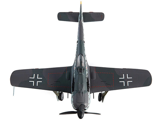 Focke-Wulf Fw 190A-8 Fighter Aircraft "JG 26 Schlageter France" (1945) German Luftwaffe 1/72 Diecast Model by JC Wings JC Wings