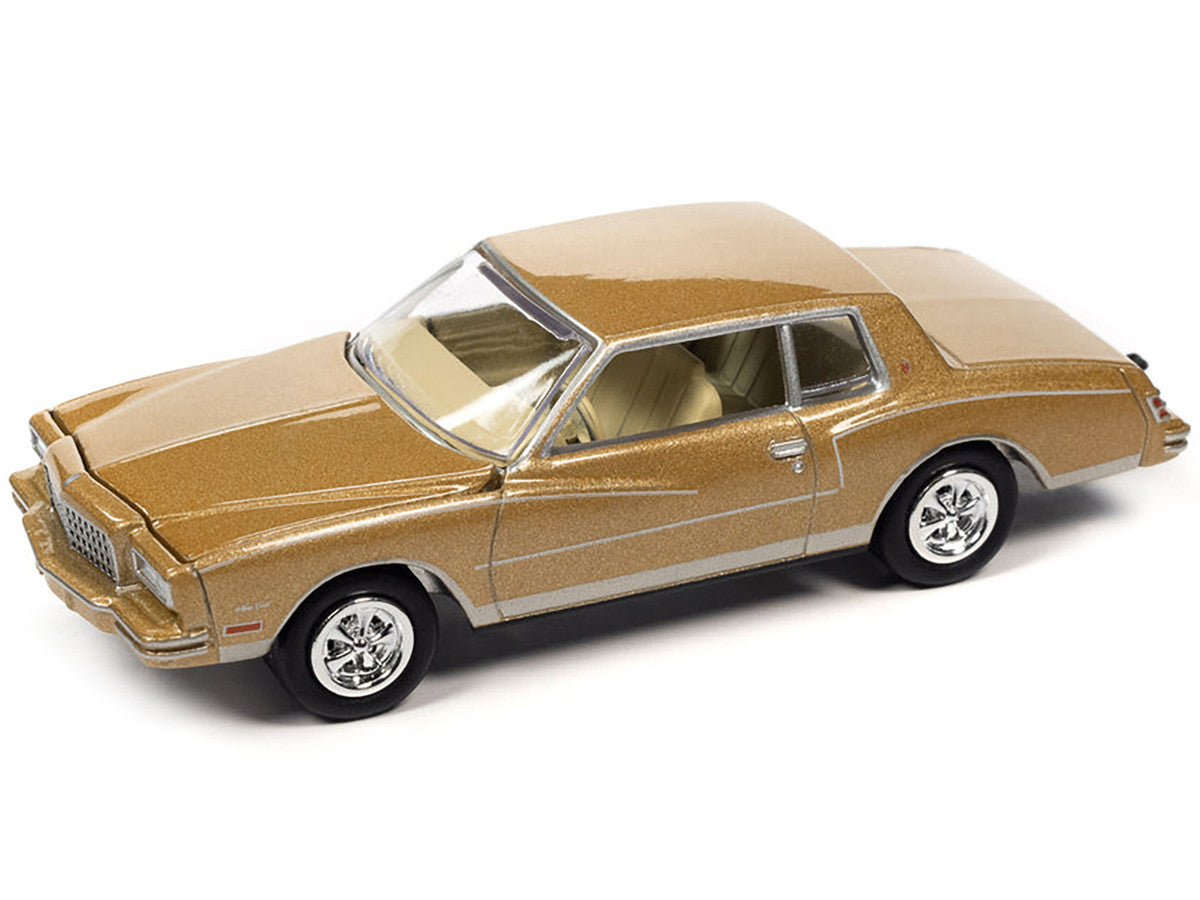 1980 Chevrolet Monte Carlo Light Camel Gold Metallic with Bass Boat and Trailer Limited Edition to 7264 pieces Worldwide "Tow & Go" Series 1/64 Diecast Model Car by Johnny Lightning-2