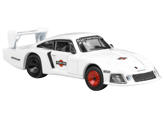 Porsche 935/78 Moby Dick "Martini Racing" White 1/64 Diecast Model Car by Paragon Models-1