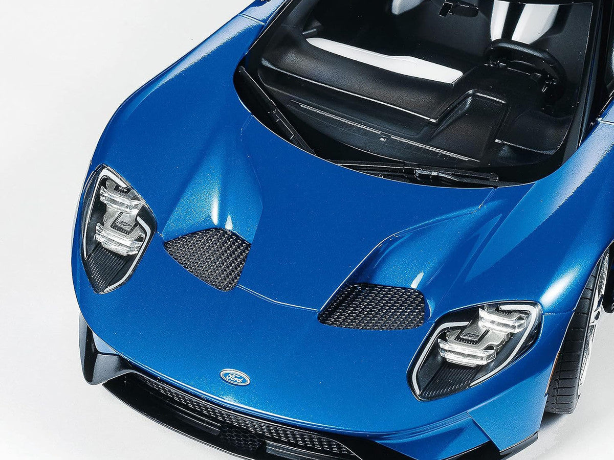 Model Kit Ford GT 1/24 Scale Model by Tamiya Tamiya