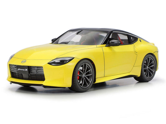 Model Kit Nissan Fairlady Z (RZ34) 1/24 Scale Model by Tamiya Tamiya