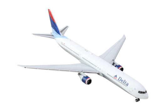 Boeing 767-400ER Commercial Aircraft "Delta Air Lines" (N829MH) White with Red and Blue Tail 1/400 Diecast Model Airplane by GeminiJets GeminiJets
