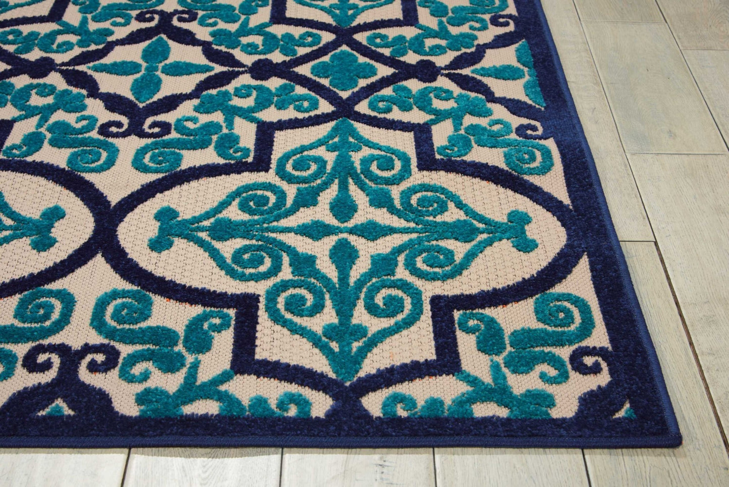 8' x 11' Navy and Beige Trellis Indoor Outdoor Area Rug