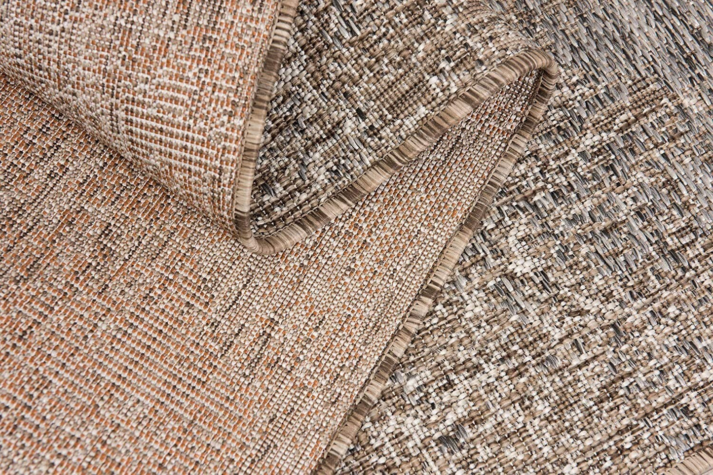 5' x 8' Ivory Distressed Diamonds Area Rug