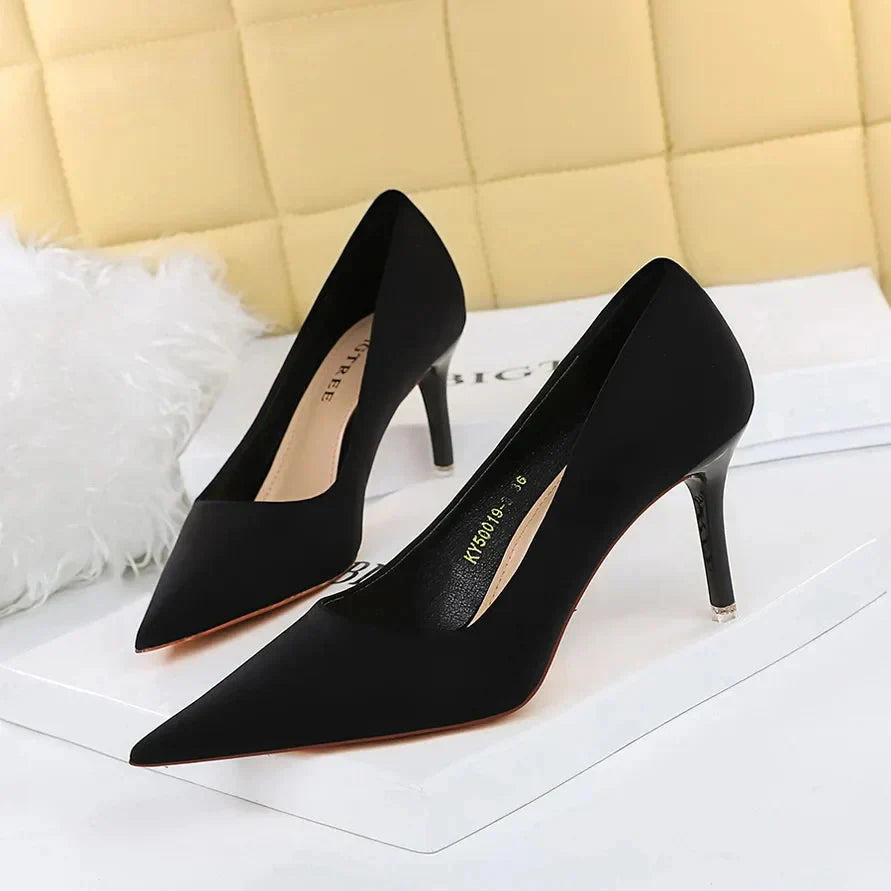 Sandals & Shoes