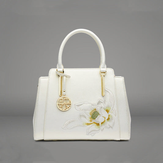 High-end Practical Surprise Handbag For The Elders CJD