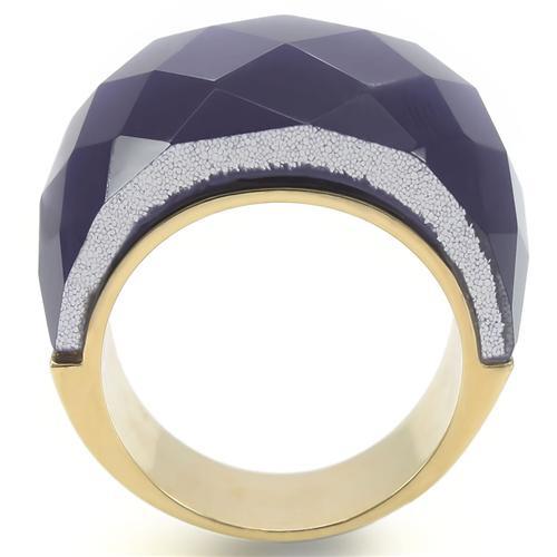 0W366 - Gold Brass Ring with Semi-Precious Cat Eye in Montana Alamode