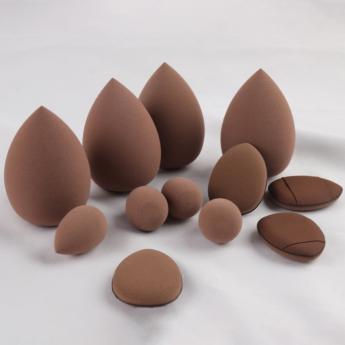 40-Piece Makeup Tool Set With Beauty Blender Soft Sponge Puffs LadyShow.Store