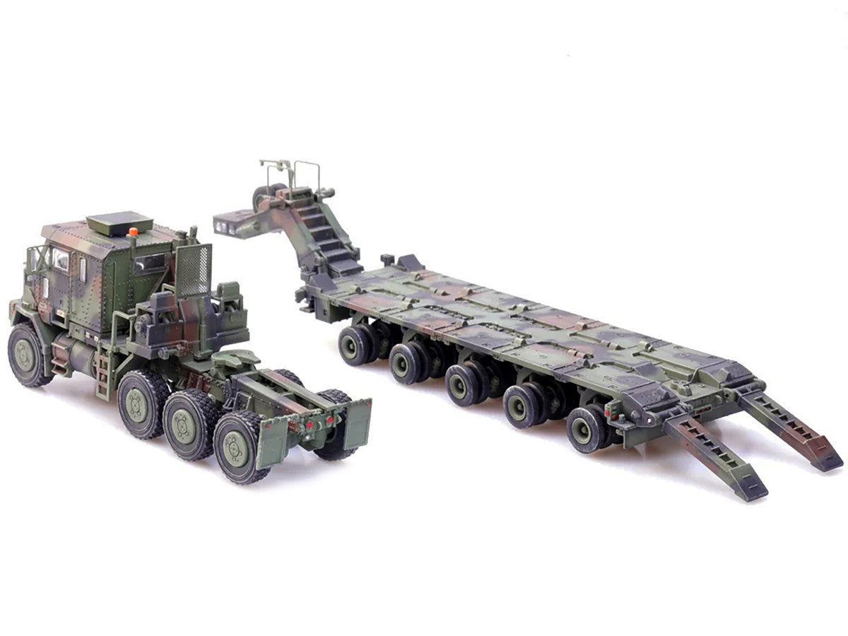 M1070 Heavy Equipment Transporter Army Camouflage "Armor Premium" Series 1/72 Diecast Model by Panzerkampf Panzerkampf