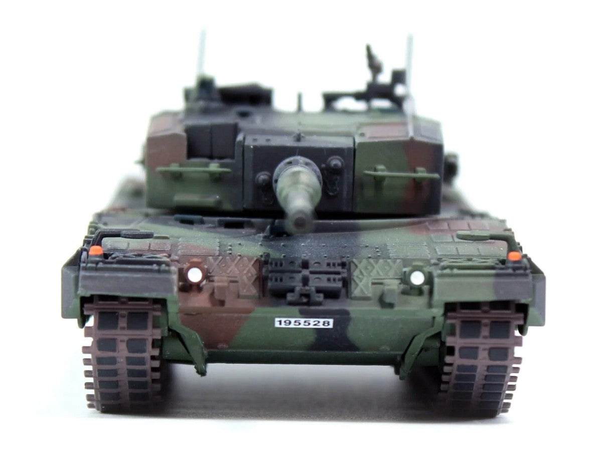 Leopard 2A4 Main Battle Tank "2nd Cavalry Armoured Brigade Turkey-Syria Border" (2016) Turkish Army "Armor Premium" Series 1/72 Diecast Model by Panzerkampf Panzerkampf
