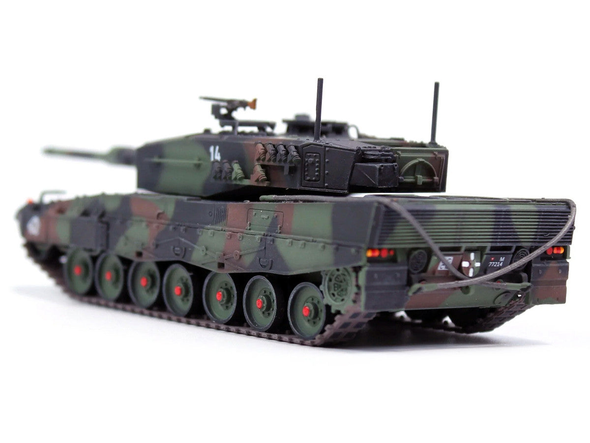 Leopard 2A4 Main Battle Tank "Pz.87 13th Pz Btn Steel Army Parade Thun Switzerland" (2006) Swiss Army "Armor Premium" Series 1/72 Diecast Model by Panzerkampf Panzerkampf