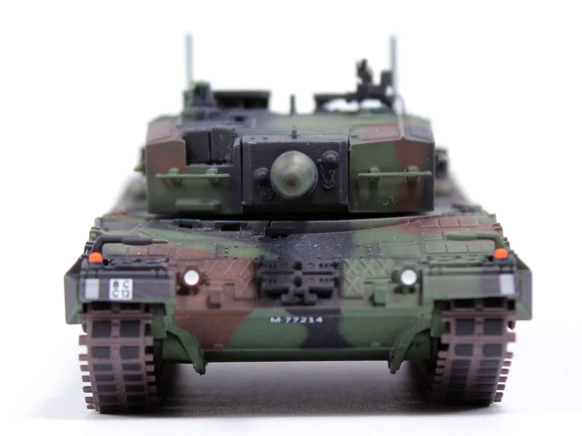 Leopard 2A4 Main Battle Tank "Pz.87 13th Pz Btn Steel Army Parade Thun Switzerland" (2006) Swiss Army "Armor Premium" Series 1/72 Diecast Model by Panzerkampf Panzerkampf