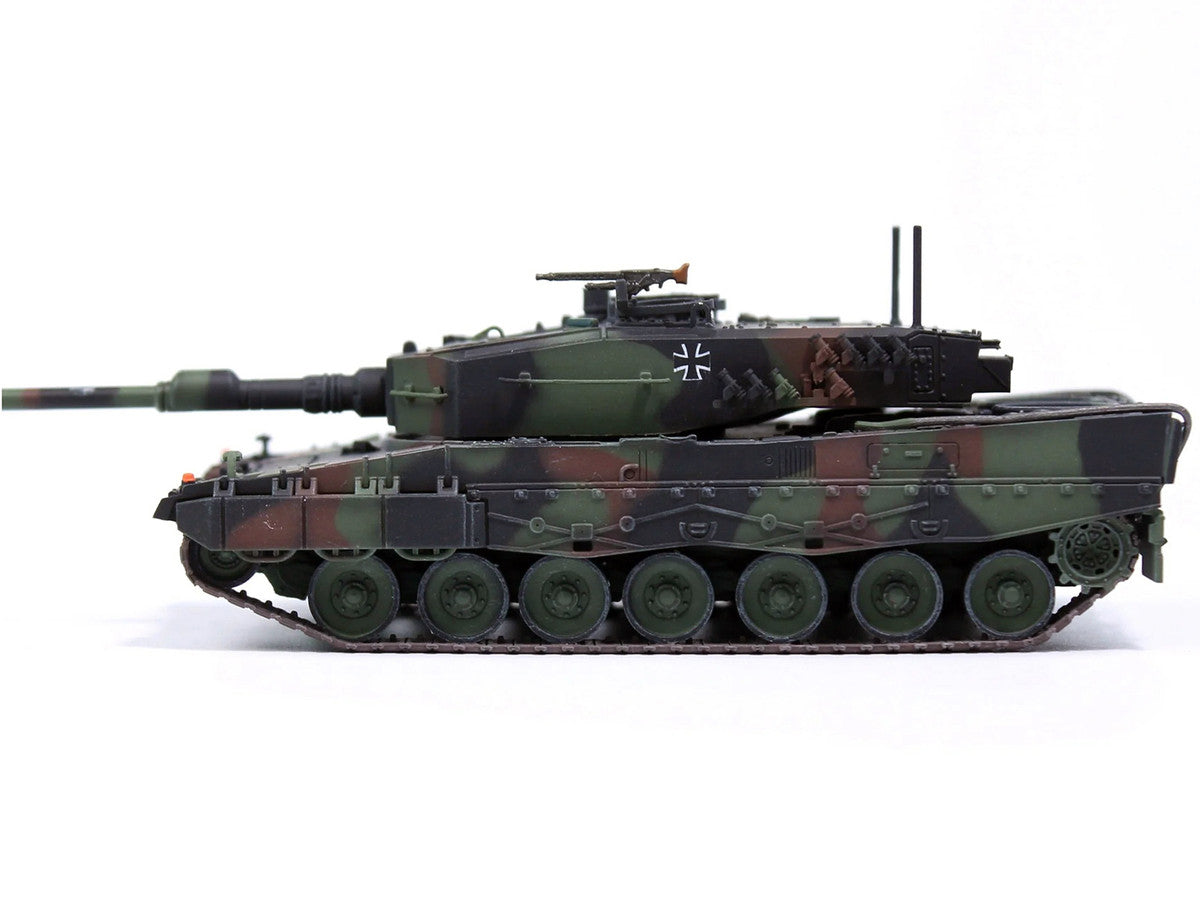 Leopard 2A4 Main Battle Tank "Bundeswehr 361st Panzer Battalion Certain Challenge West Germany" (1988) West German Army "Armor Premium" Series 1/72 Diecast Model by Panzerkampf Panzerkampf
