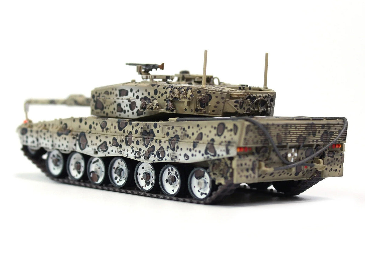 Leopard 2A4 Main Battle Tank "Jaguar Scheme" Austrian Army "Armor Premium" Series 1/72 Diecast Model by Panzerkampf Panzerkampf