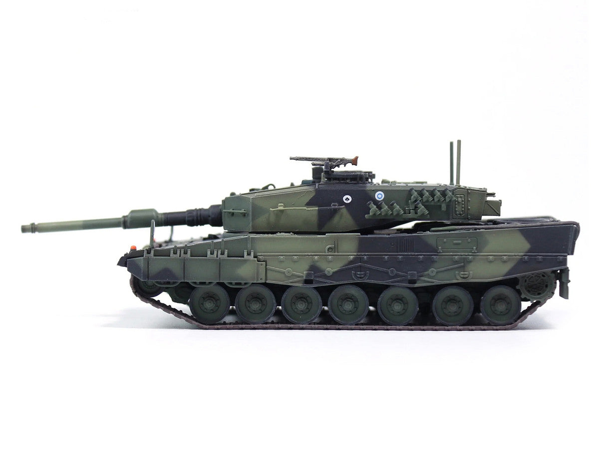 Leopard 2A4 Main Battle Tank "Finland" Finnish Army "Armor Premium" Series 1/72 Diecast Model by Panzerkampf Panzerkampf