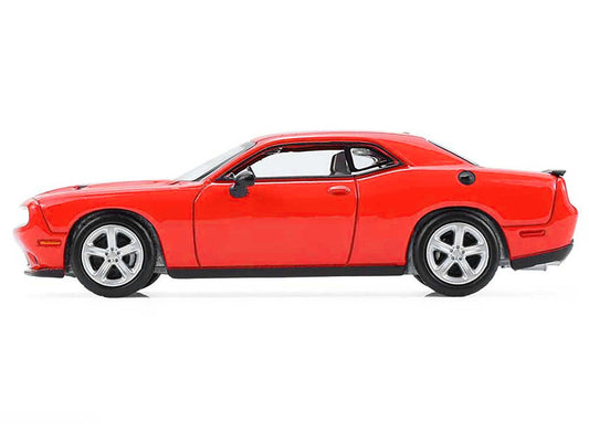 2016 Dodge Challenger RT Torred "GreenLight Muscle" Series 30 1/64 Diecast Model Car by Greenlight Greenlight