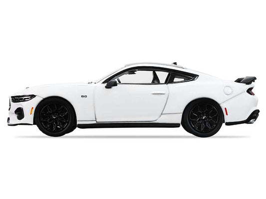 2024 Ford Mustang Oxford White with Black Top "GreenLight Muscle" Series 30 1/64 Diecast Model Car by Greenlight-0