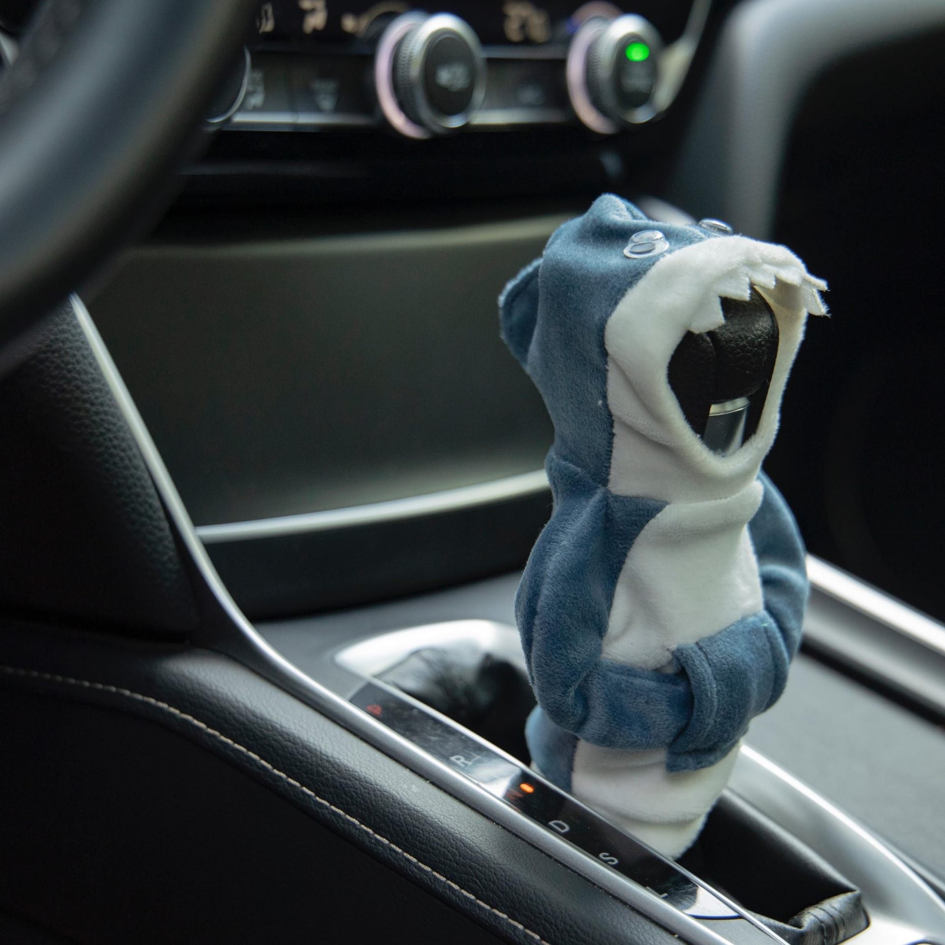 Car Gear Lever Hooded Set Creative Shark Frog Sweater Modeling Best YouTube Store