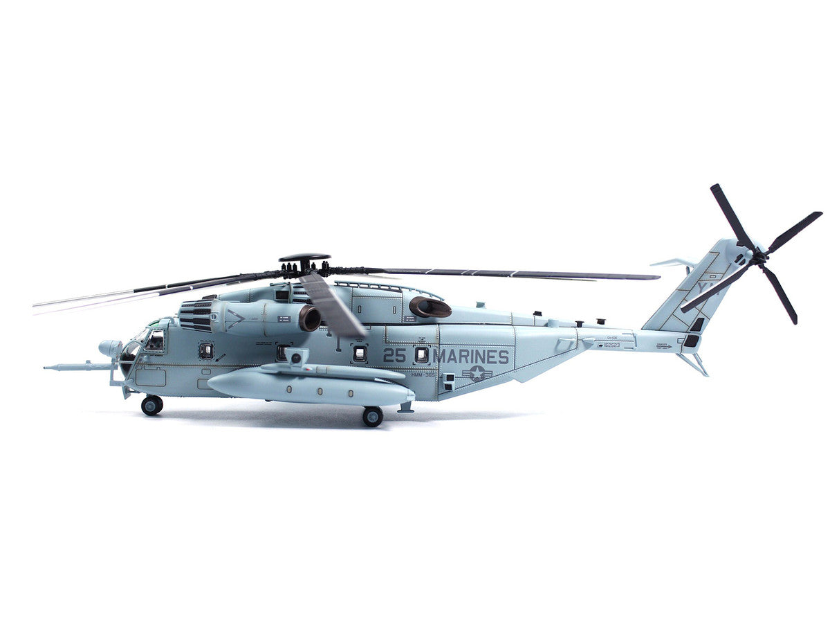 Sikorsky CH-53E Super Stallion Helicopter #25 "162523 HMH-461 Ironhorse HMM-365 (Rein) 4th MEU (SOC) Kandahar Afghanistan Operation Enduring Freedom" (2008) United States Marine Corps 1/72 Diecast Model by Panzerkampf Panzerkampf