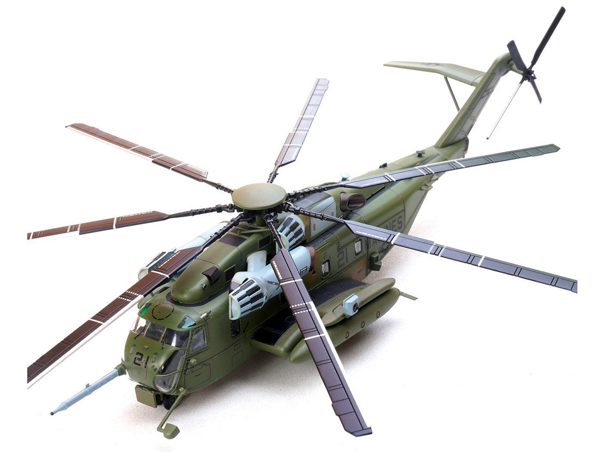 Sikorsky CH-53E Super Stallion Helicopter #21 "163086 VMX-1 MCAS Yuma" (2021) United States Marine Corps 1/72 Diecast Model by Panzerkampf-4