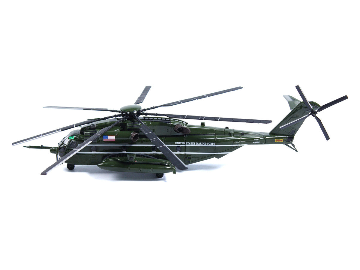 Sikorsky CH-53E Sea Stallion Helicopter #32 "HMX-1 Nighthawks MCAS Quantico VA" United States Marine Corps 1/72 Diecast Model by Panzerkampf Panzerkampf