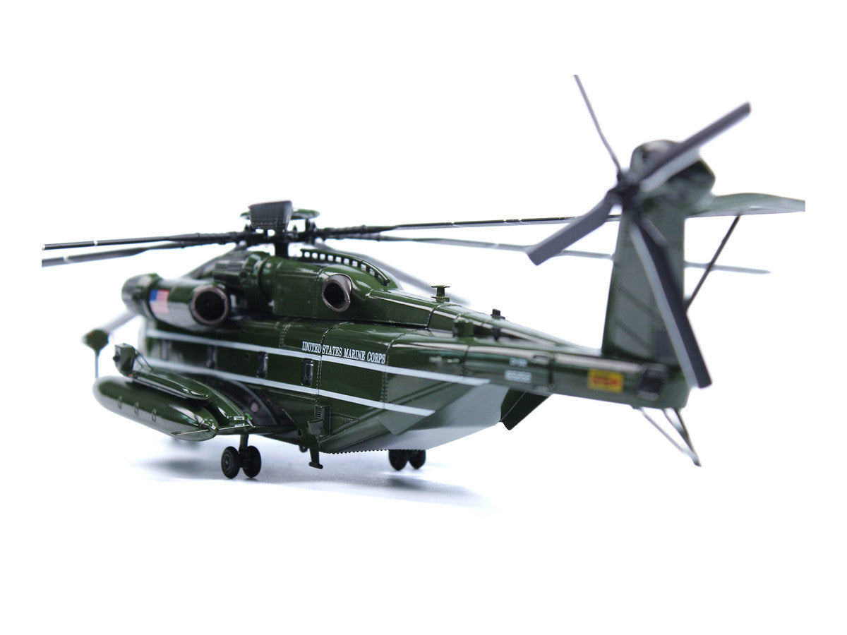 Sikorsky CH-53E Sea Stallion Helicopter #32 "HMX-1 Nighthawks MCAS Quantico VA" United States Marine Corps 1/72 Diecast Model by Panzerkampf Panzerkampf
