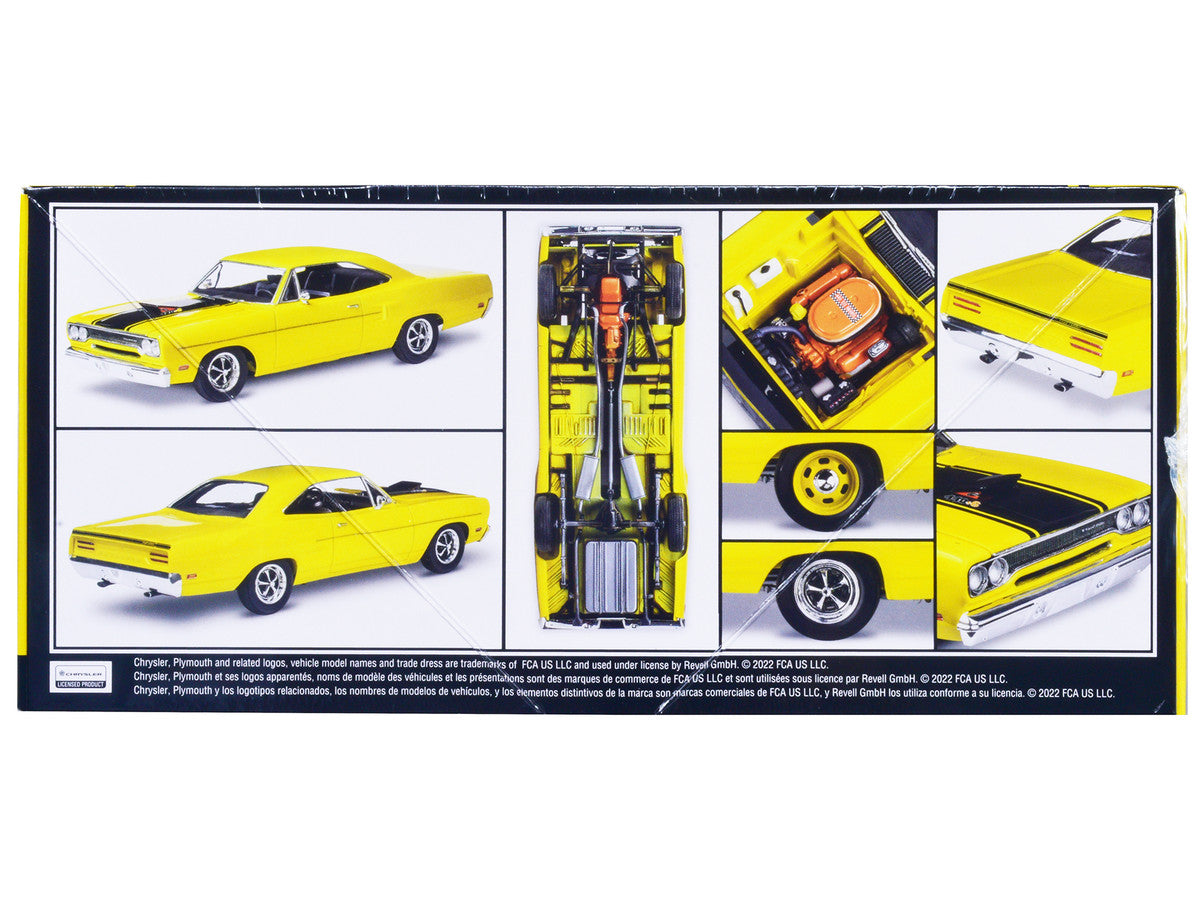 Level 4 Model Kit 1970 Plymouth Road Runner 1/24 Scale Model by Revell Revell