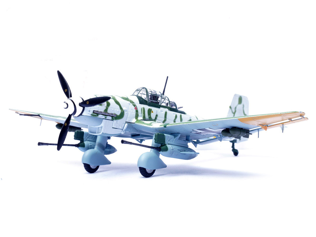 Junkers Ju 87G2 Stuka Bomber Aircraft "10.(Pz)/SG 2 Immelmann Markisch Friedland Pomerania" (1945) German Luftwaffe "Wing" Series 1/72 Diecast Model by Panzerkampf Panzerkampf