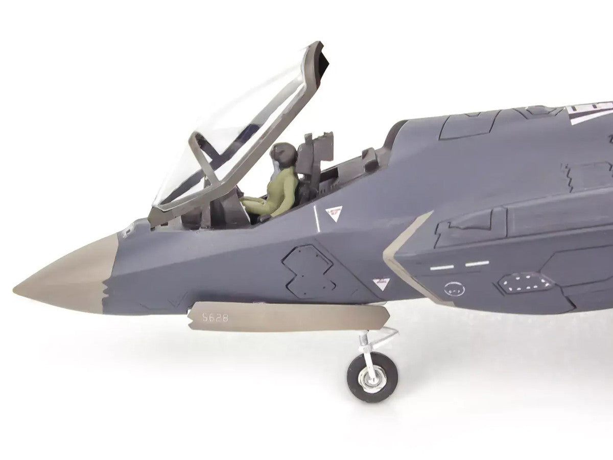 Level 4 Model Kit Lockheed Martin F-35A Lightning II Aircraft 1/72 Scale Model by Revell-0