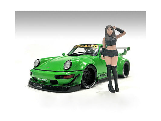 "Auto Salon Girls" Figure 2 for 1/18 Scale Models by American Diorama American Diorama